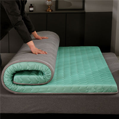 Καλή τιμή OEM / ODM Προσαρμοσμένο στρώμα αφρό μνήμης στρώμα Topper σφουγγάρι σε απευθείας σύνδεση